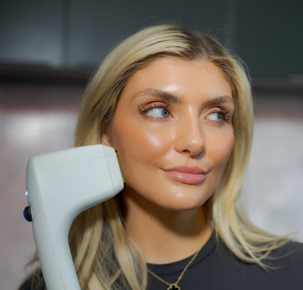 Women getting Sofwave